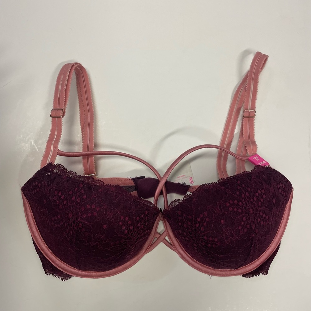 Victoria Secret, Pink. Push-Up.